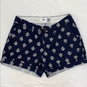 Patterned shorts